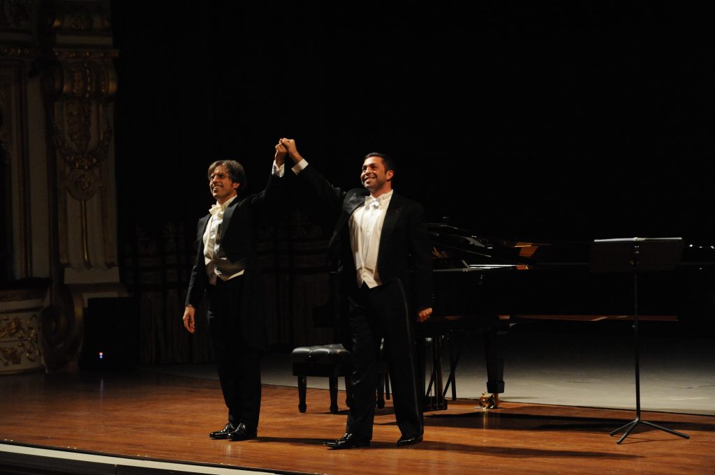 Con Paolo Bordogna Teatro Petruzzelli Bari 2010
